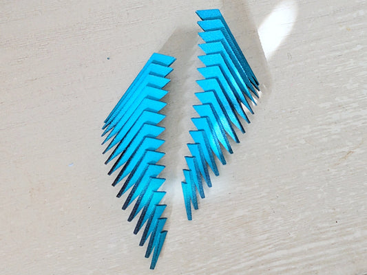 Teal and Black—Stud Parabora